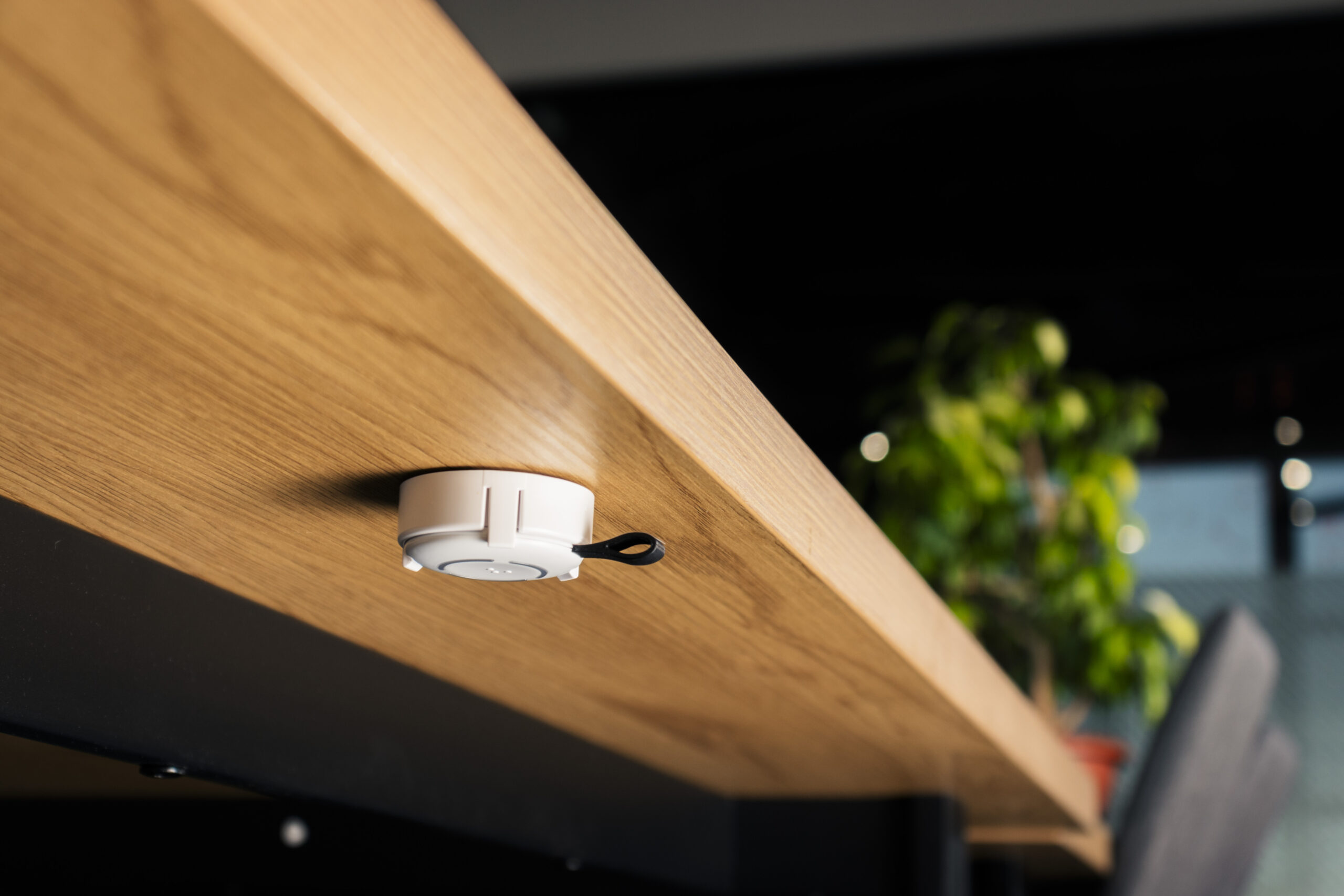 U-PROX_Button_White_IMG_7809