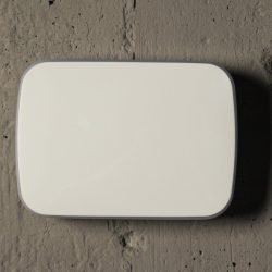 U-PROX_Siren_Outdoor_White_Lifestyle_IMG_7403